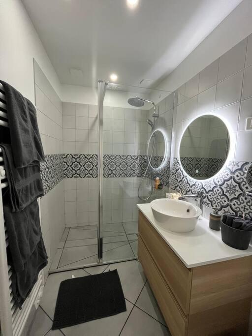 Superbe Appartement Moderne En Rez-De-Chaussee Ozoir-la-Ferrière Exteriör bild